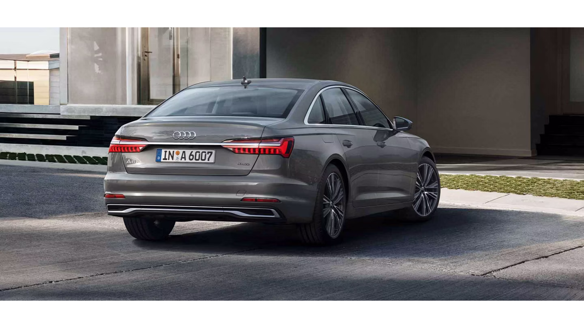 A6 SEDAN